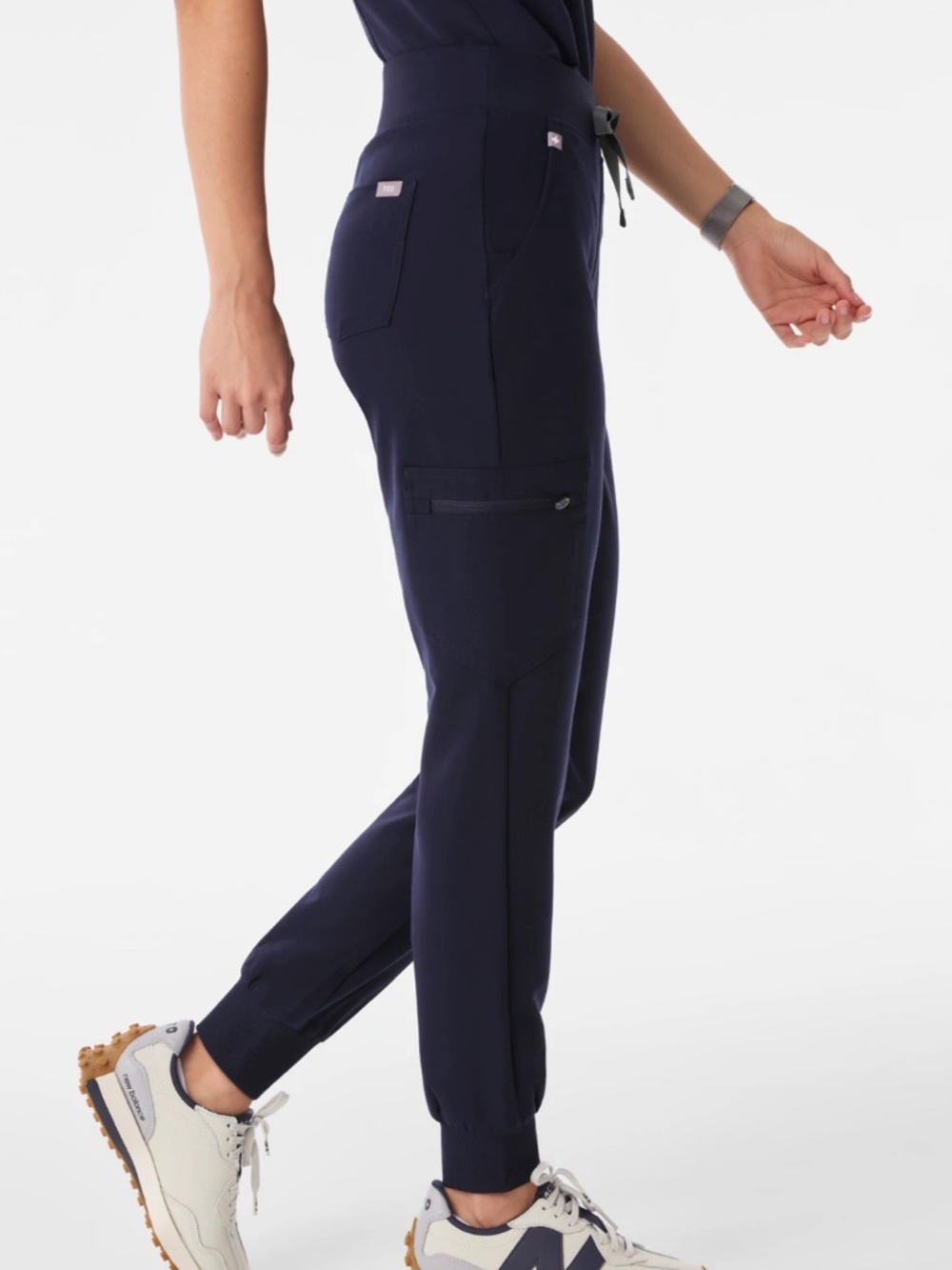 Zamora High-Rise Jogger Scrub Pant in Navy